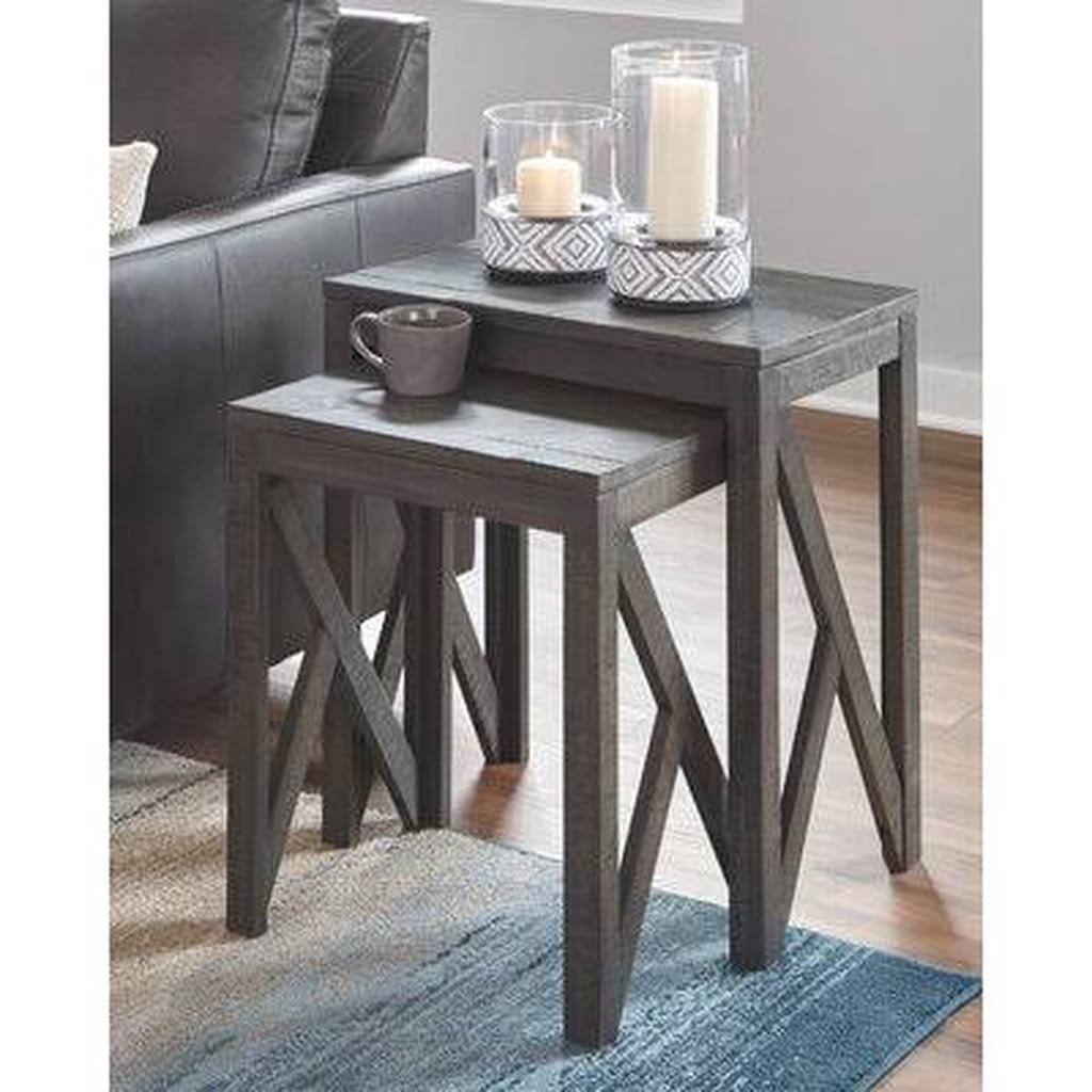 Black 2 Piece Nesting Tables U2719