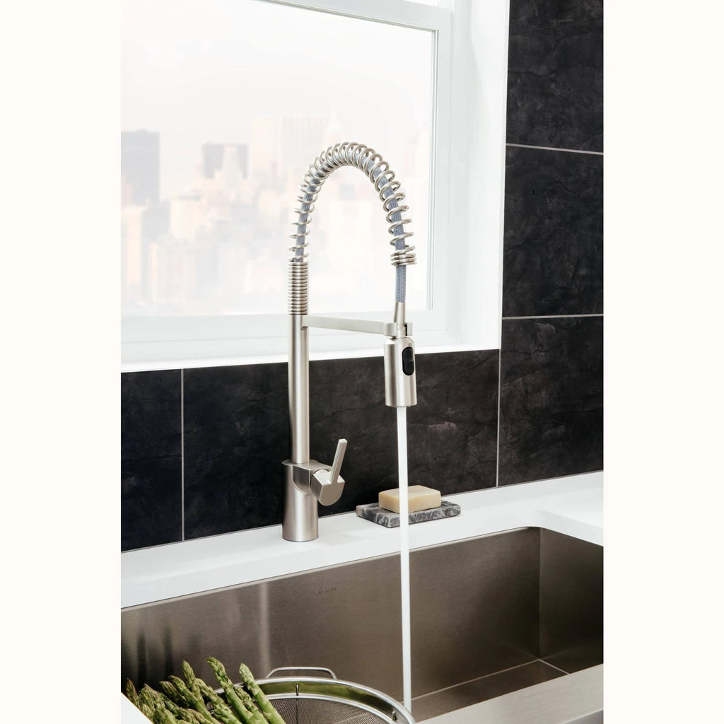 Black One-Handle Pulldown Kitchen Faucet I9975