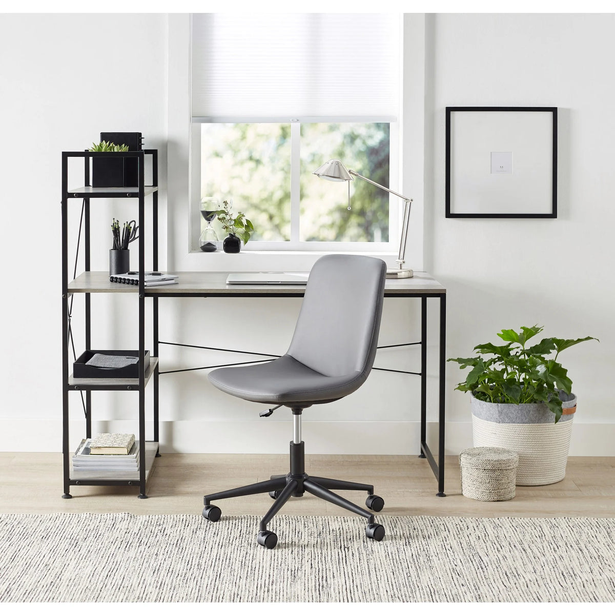 Gray Computer Desk With Storage Shelves D906