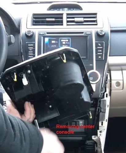 Integrated Backup Camera Kit for Factory Radio M585