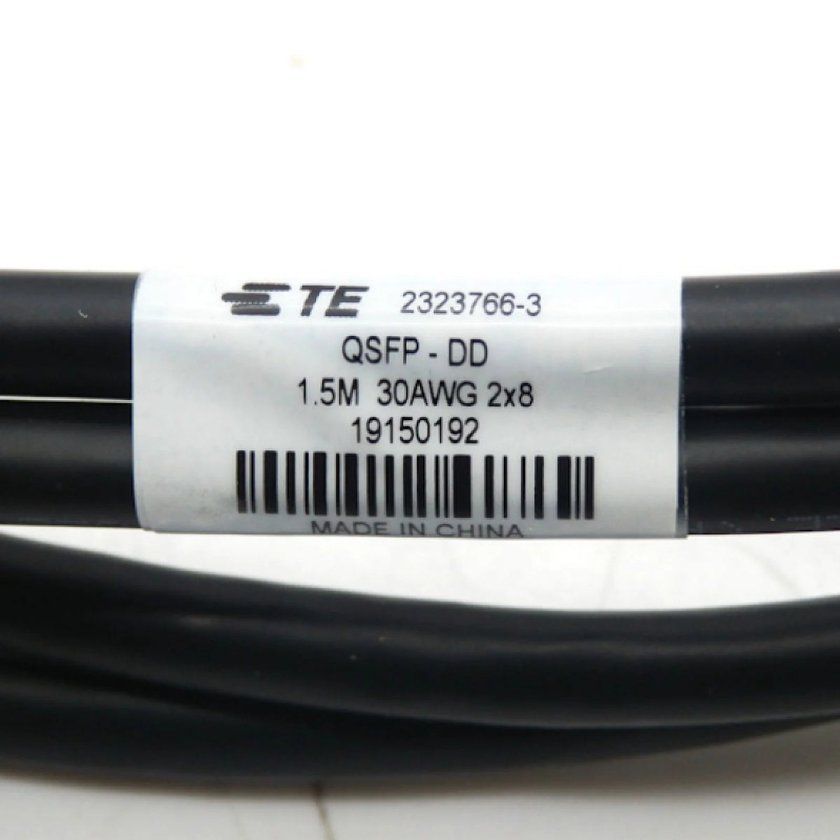 Black 32 Position QSFP-DD Cable Assembly X863165