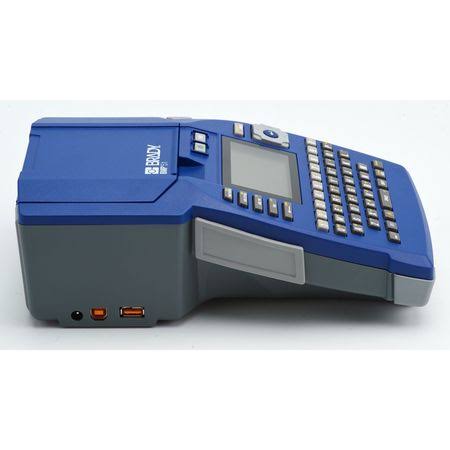 BMP51 Label Maker Starter Kit C498353