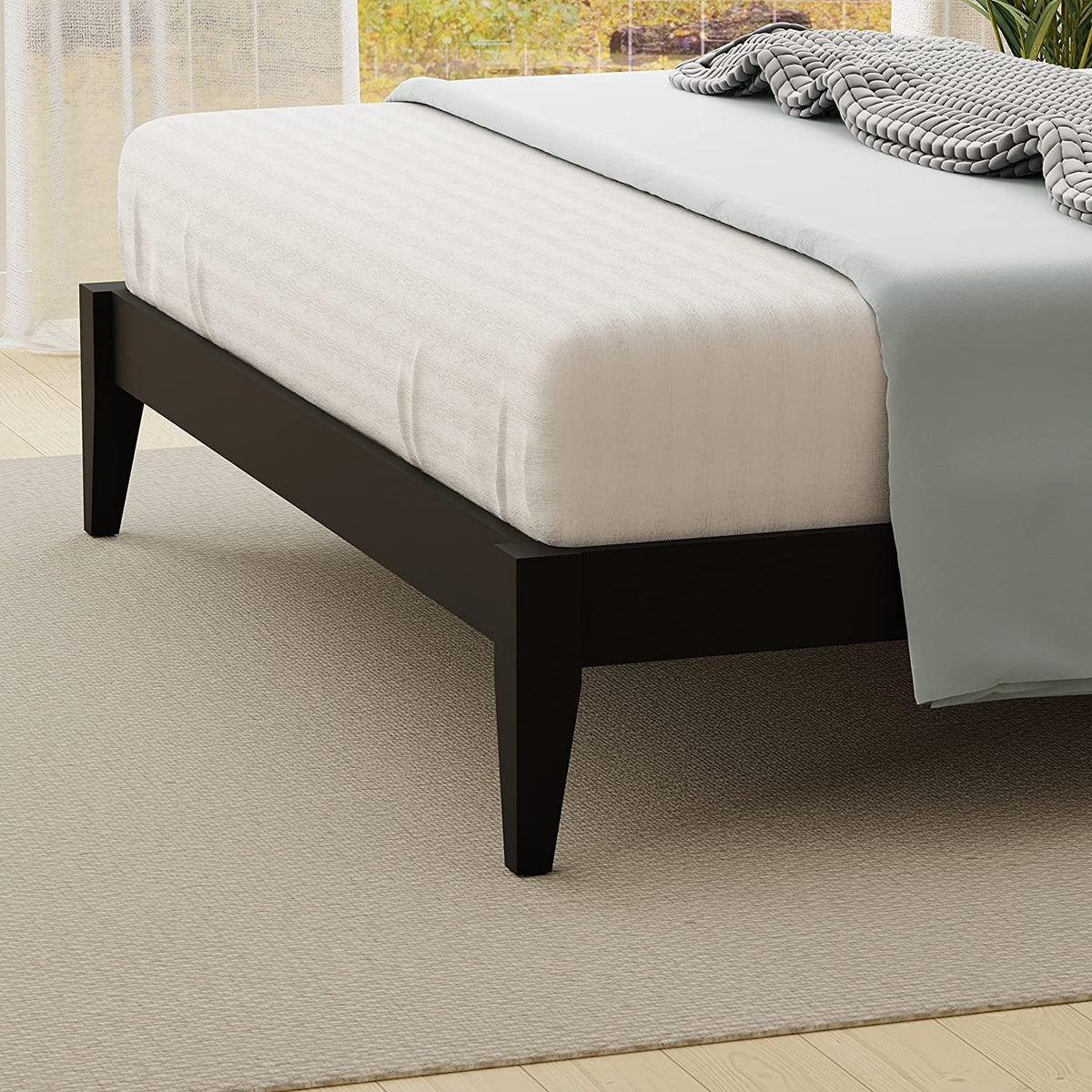 Solid Wood Platform Bed Twin Black W31587
