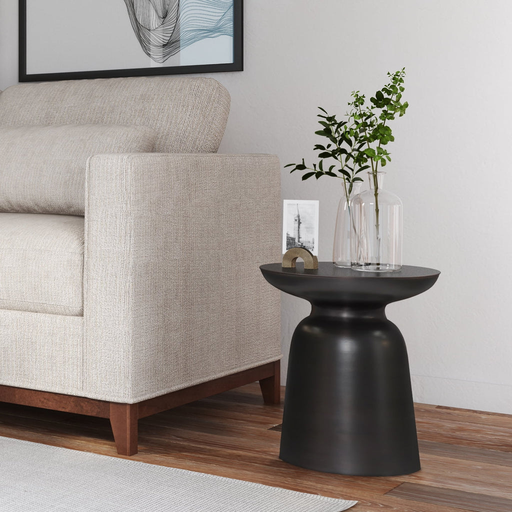 16 inch Metal Accent Side Table O19158