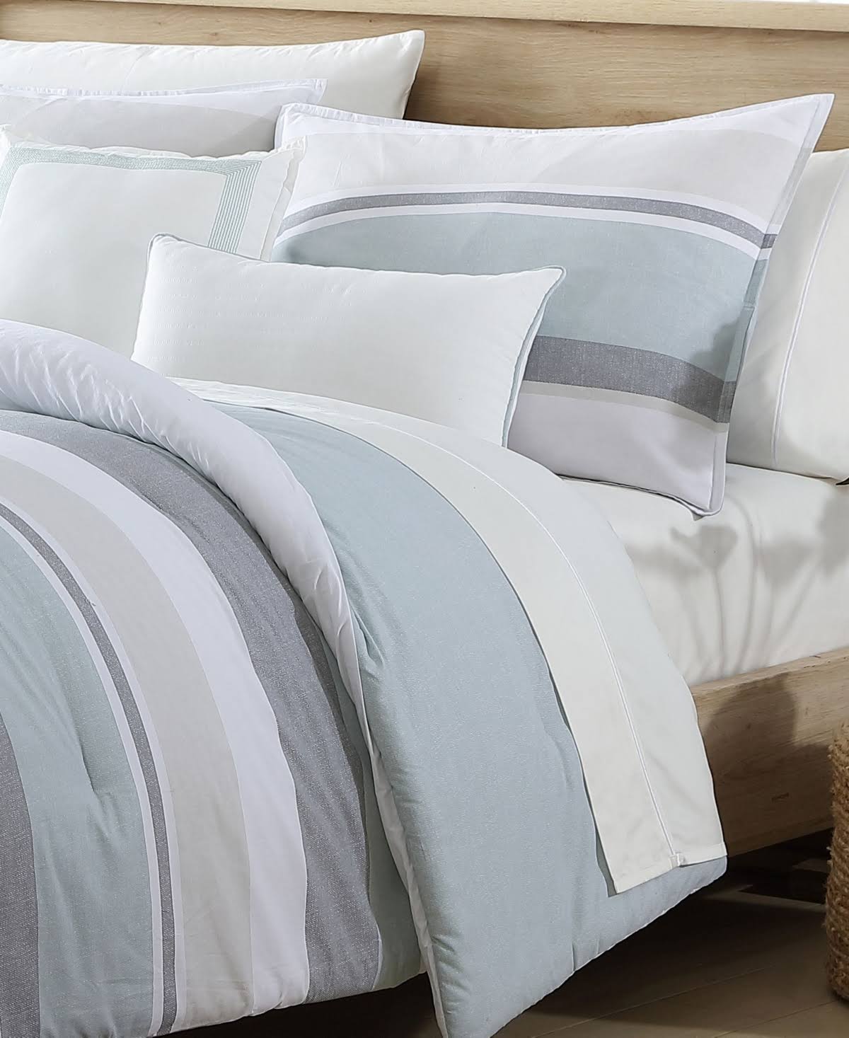 Cotton Blue Comforter Bonus Set (Twin - Twin XL) Q2360