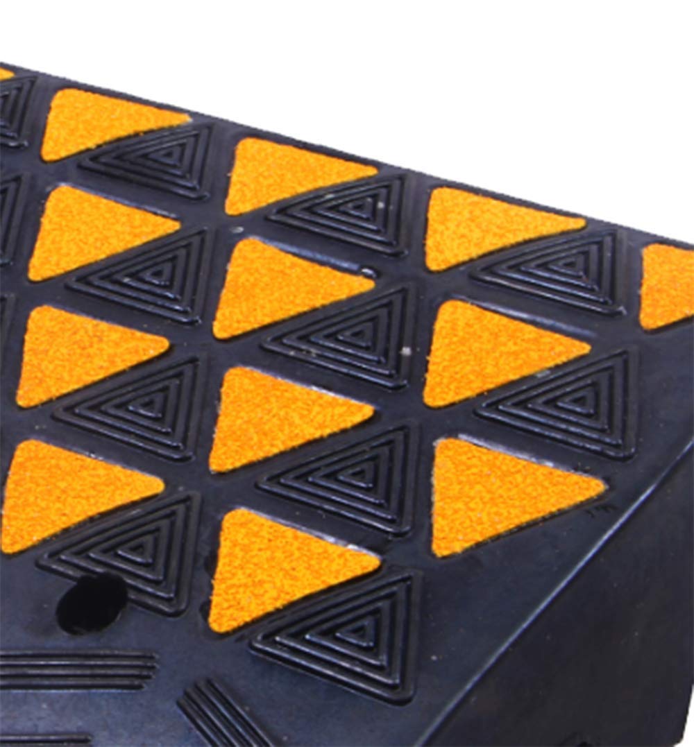 Rubber Curb Ramp 6 inch High 23.6 Wide Heavy Duty Single Ramp F648