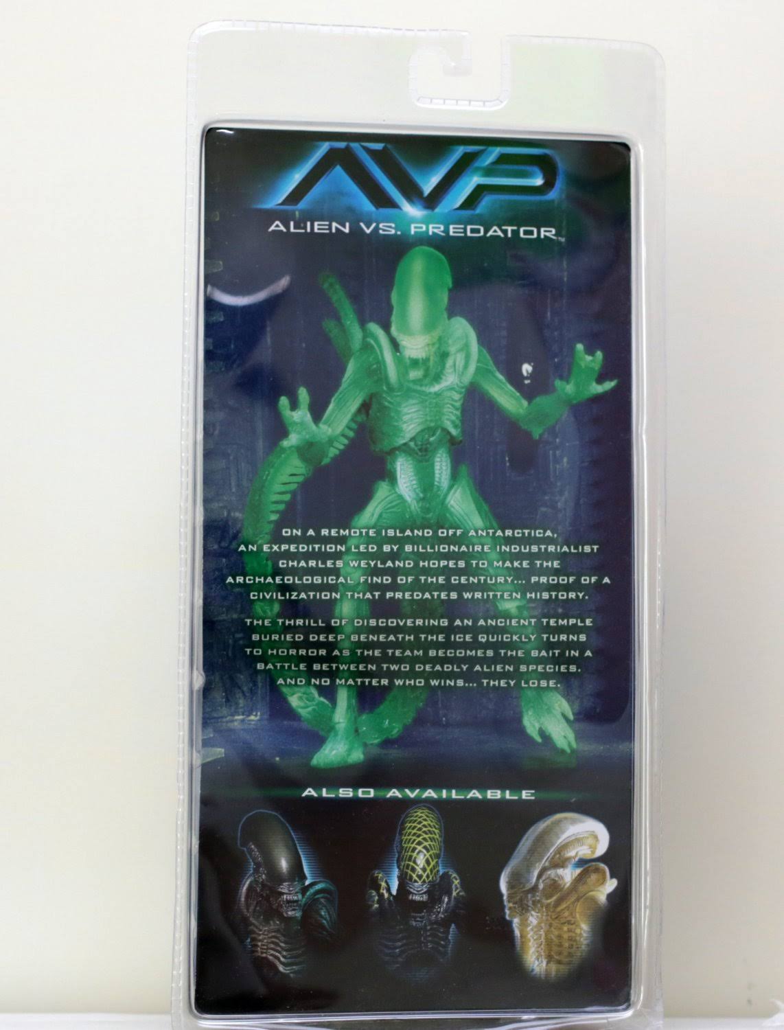 Glow-in-the-Dark Alien Warrior Action Figure C621