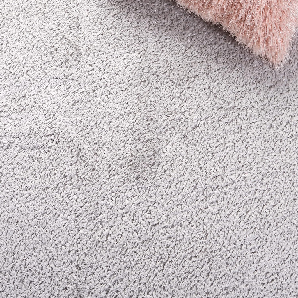Light Grey 8' x 10' Shag Area Rug K2612