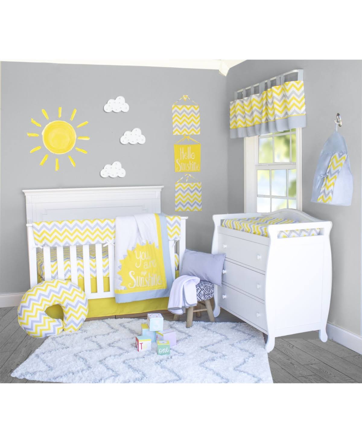 10 Piece Crib Bedding Set B230