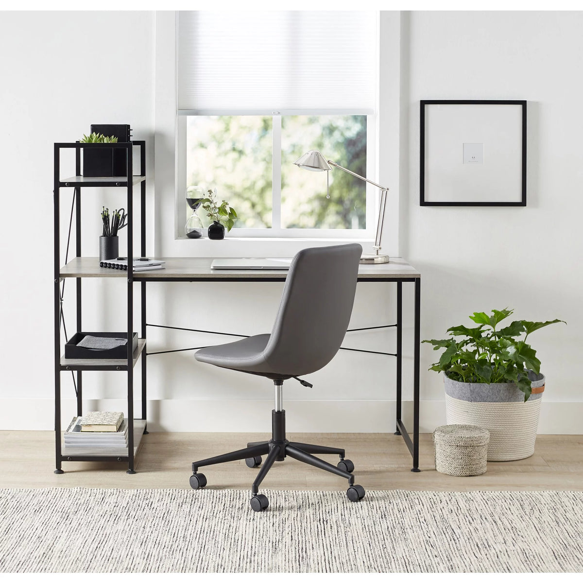 Gray Computer Desk With Storage Shelves D906