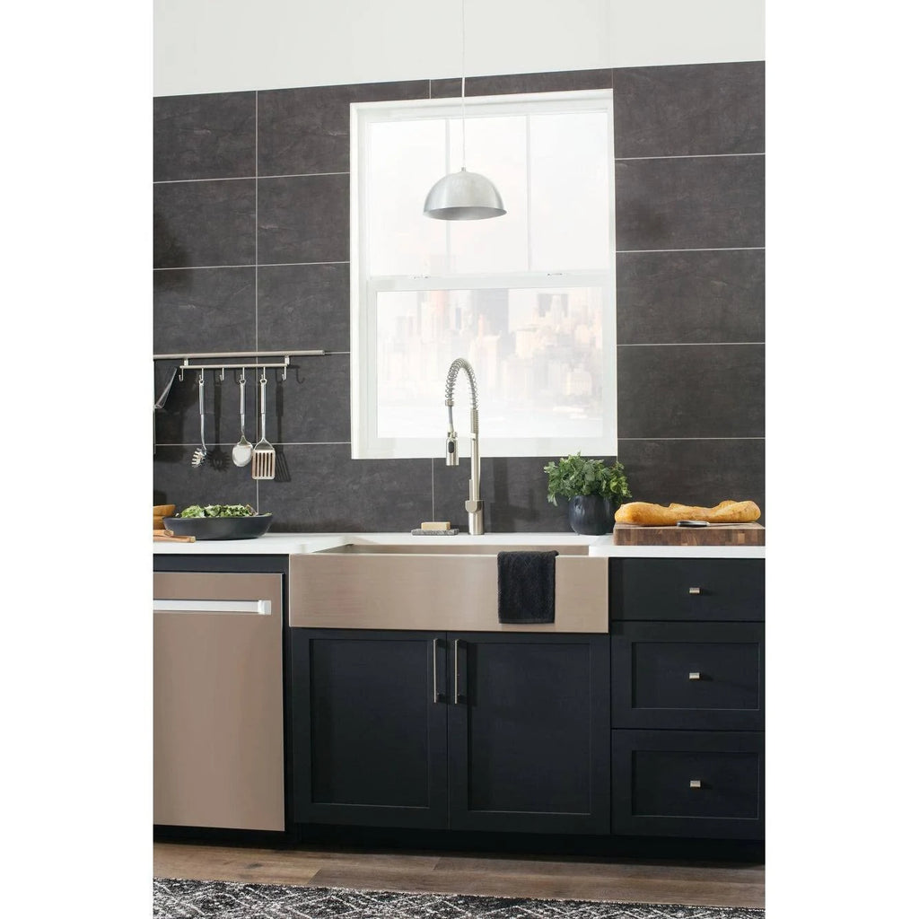 Black One-Handle Pulldown Kitchen Faucet I9975