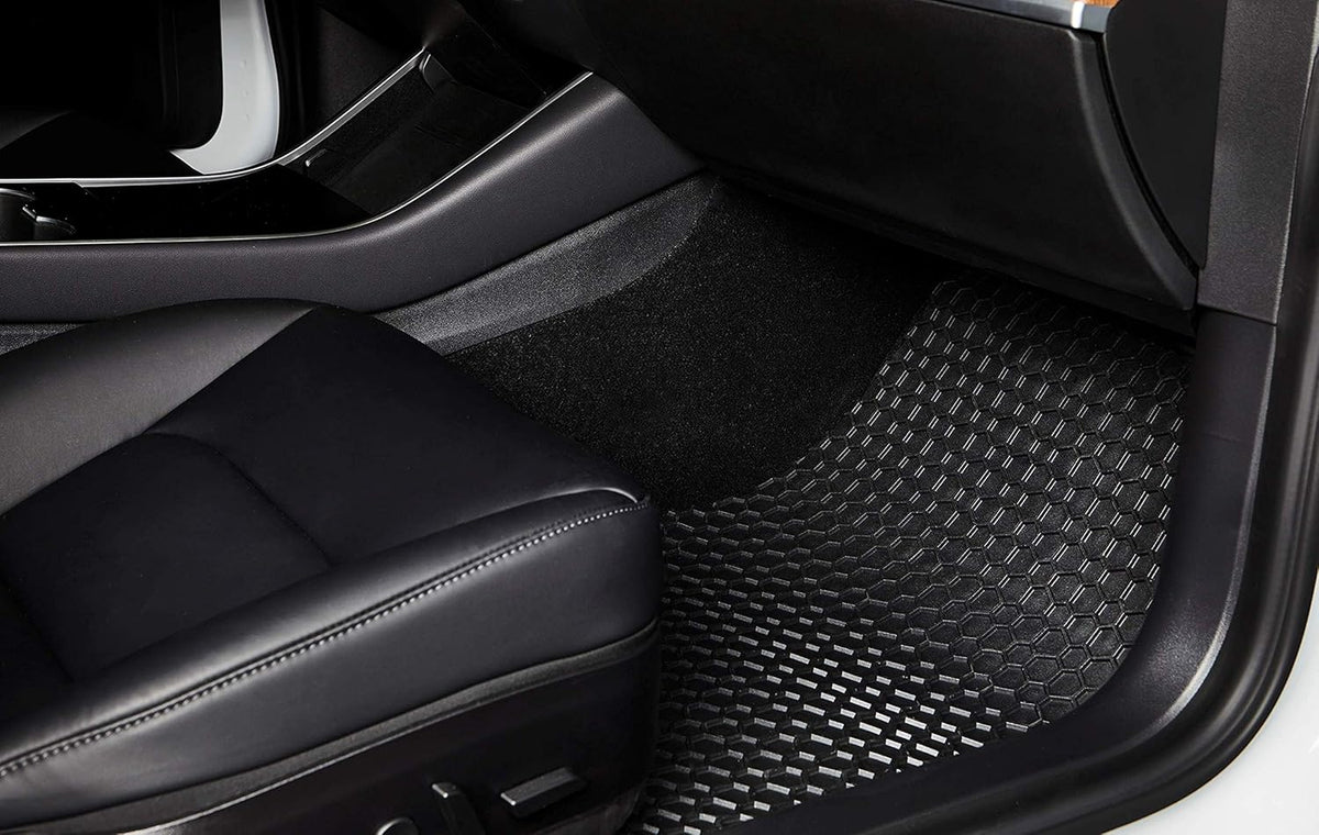Black Rubber Cargo Mats V597