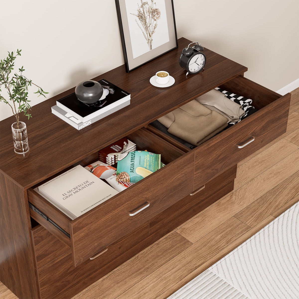 White 6 Drawer Wood Dresser H707