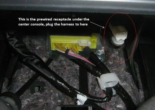 Integrated Backup Camera Kit for Factory Radio M585