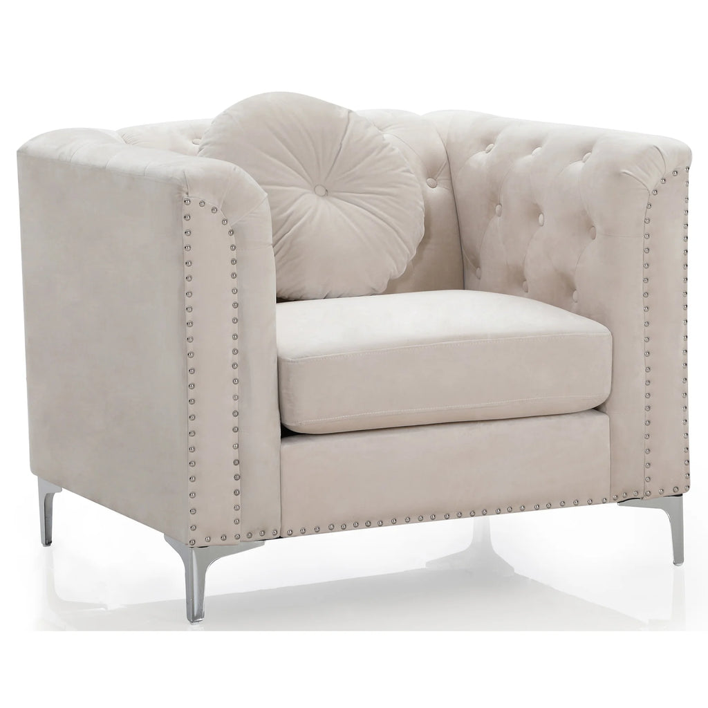 Ivory Tufted Velvet Accent Chair Z10276