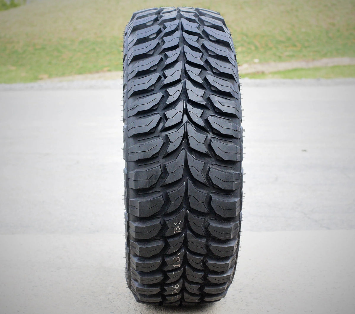 Mud Terrain Light Truck Tire O43294