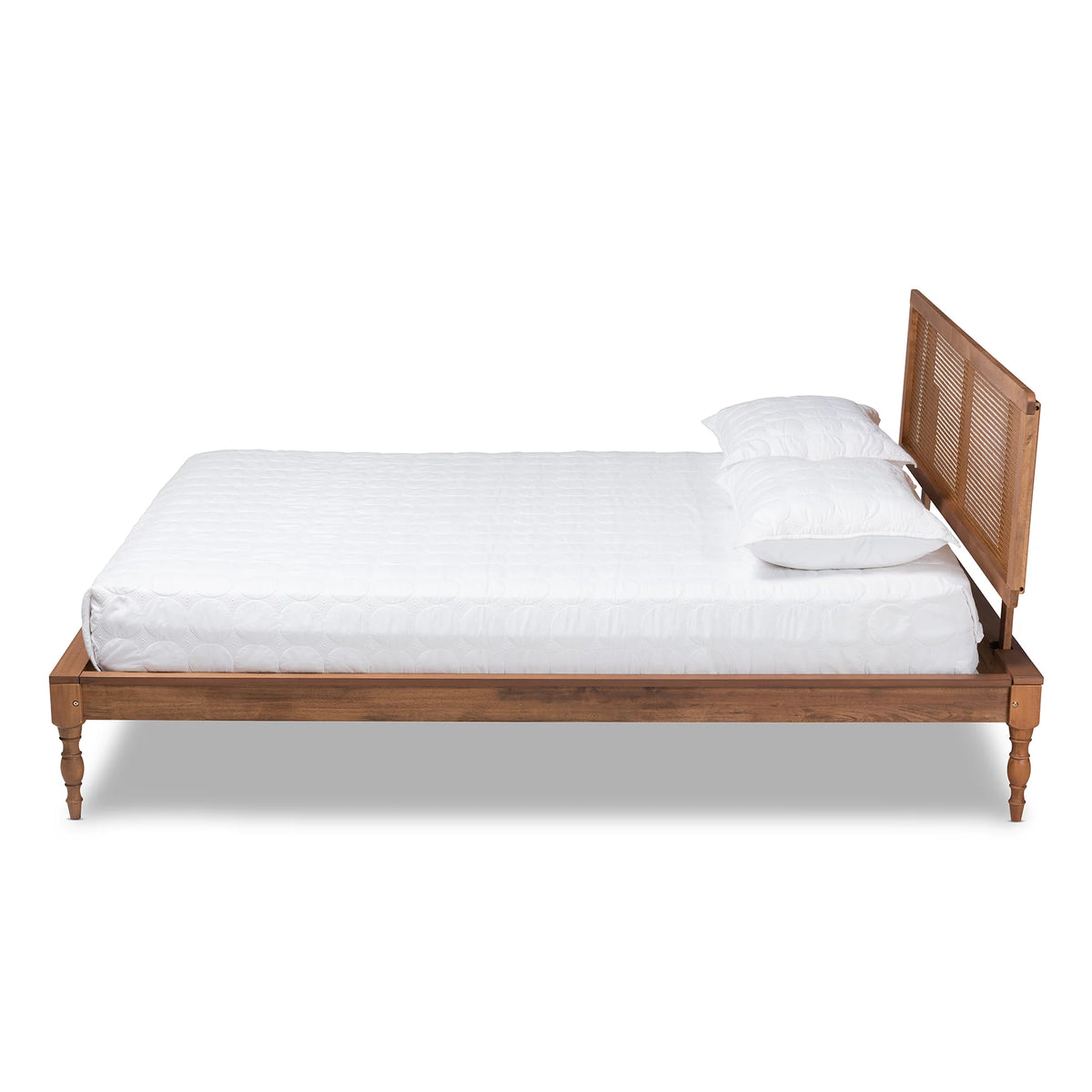 King Size Wood and Synthetic Rattan Platform Bed E901
