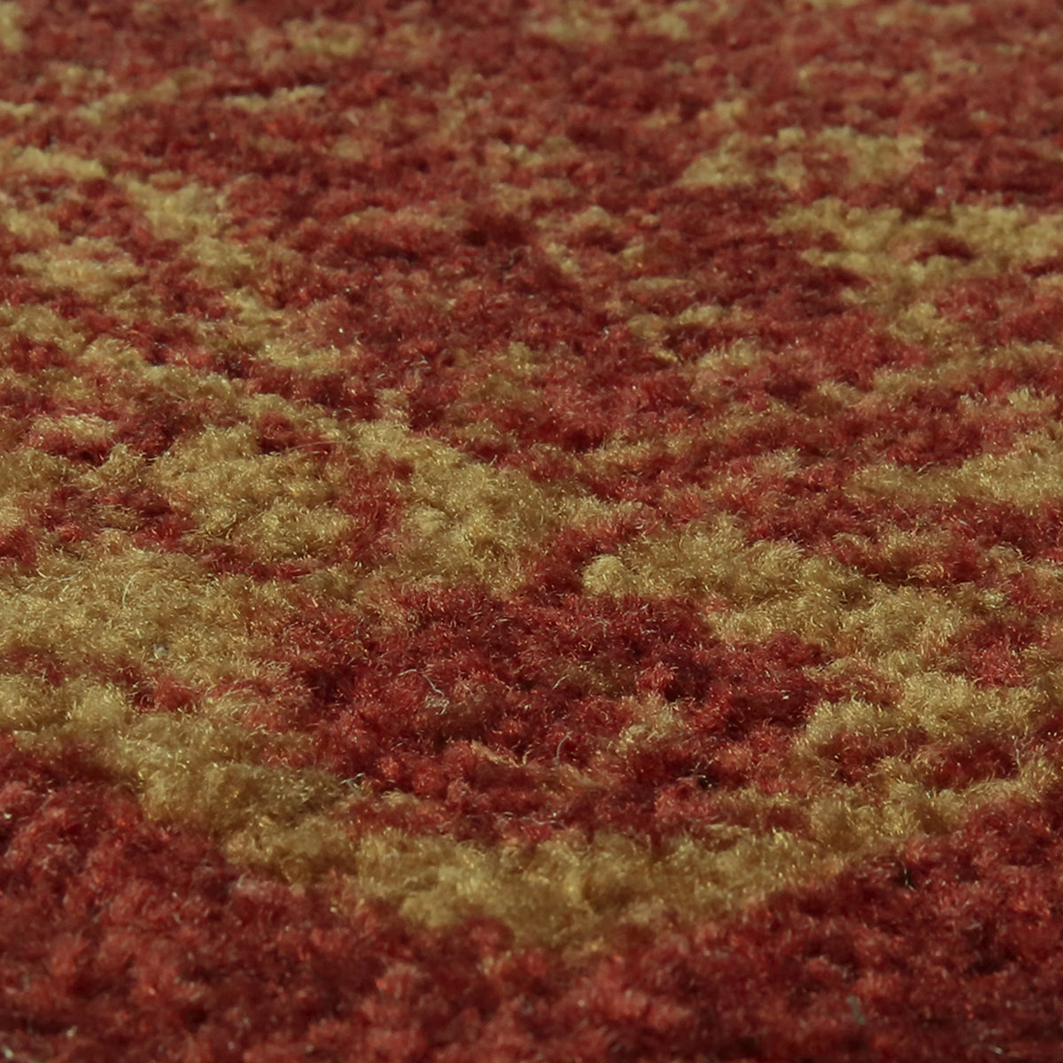 Red Gold 5' x 7' Area Rug Y531199